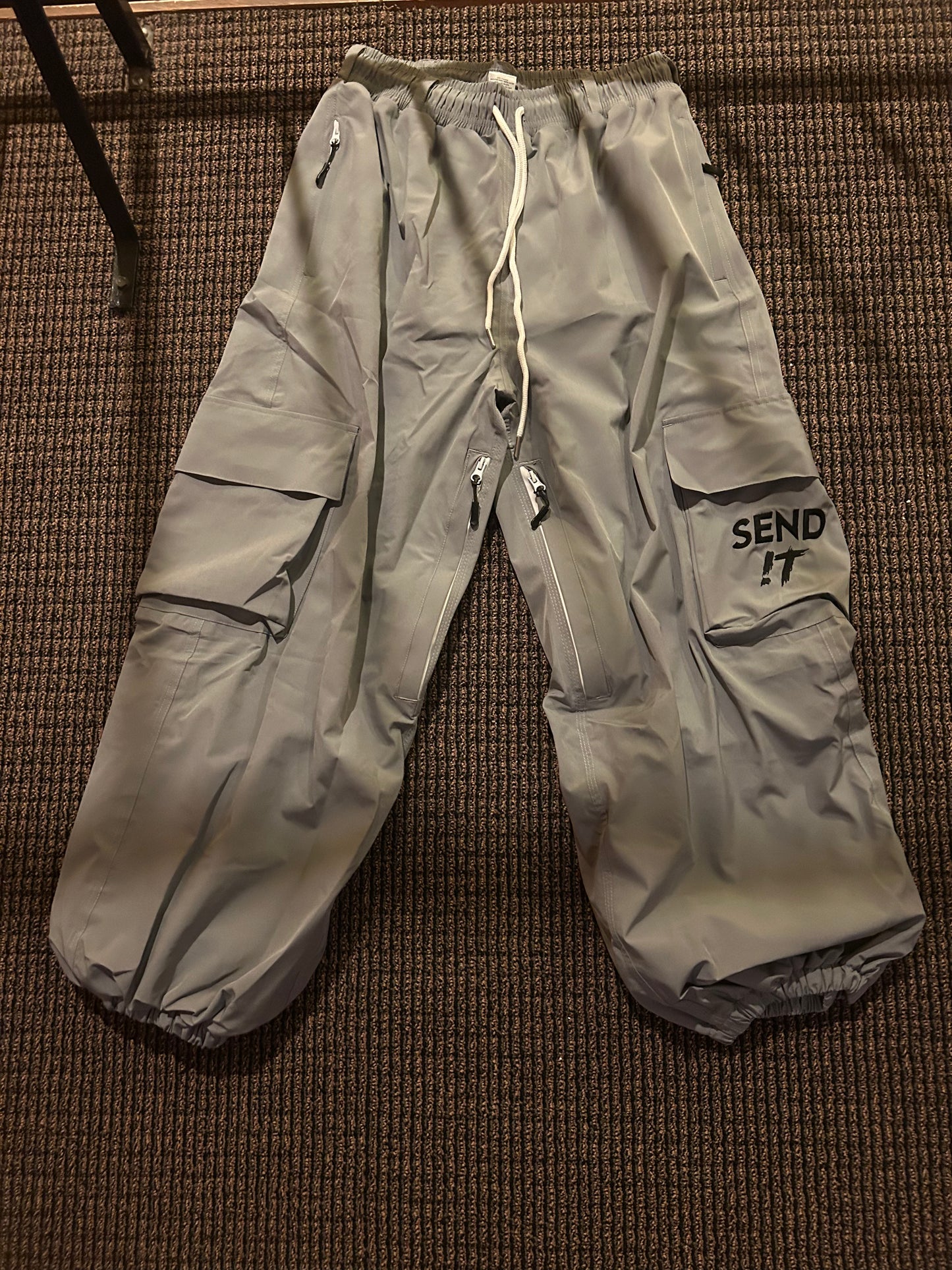 Grey Send !t Snowpants