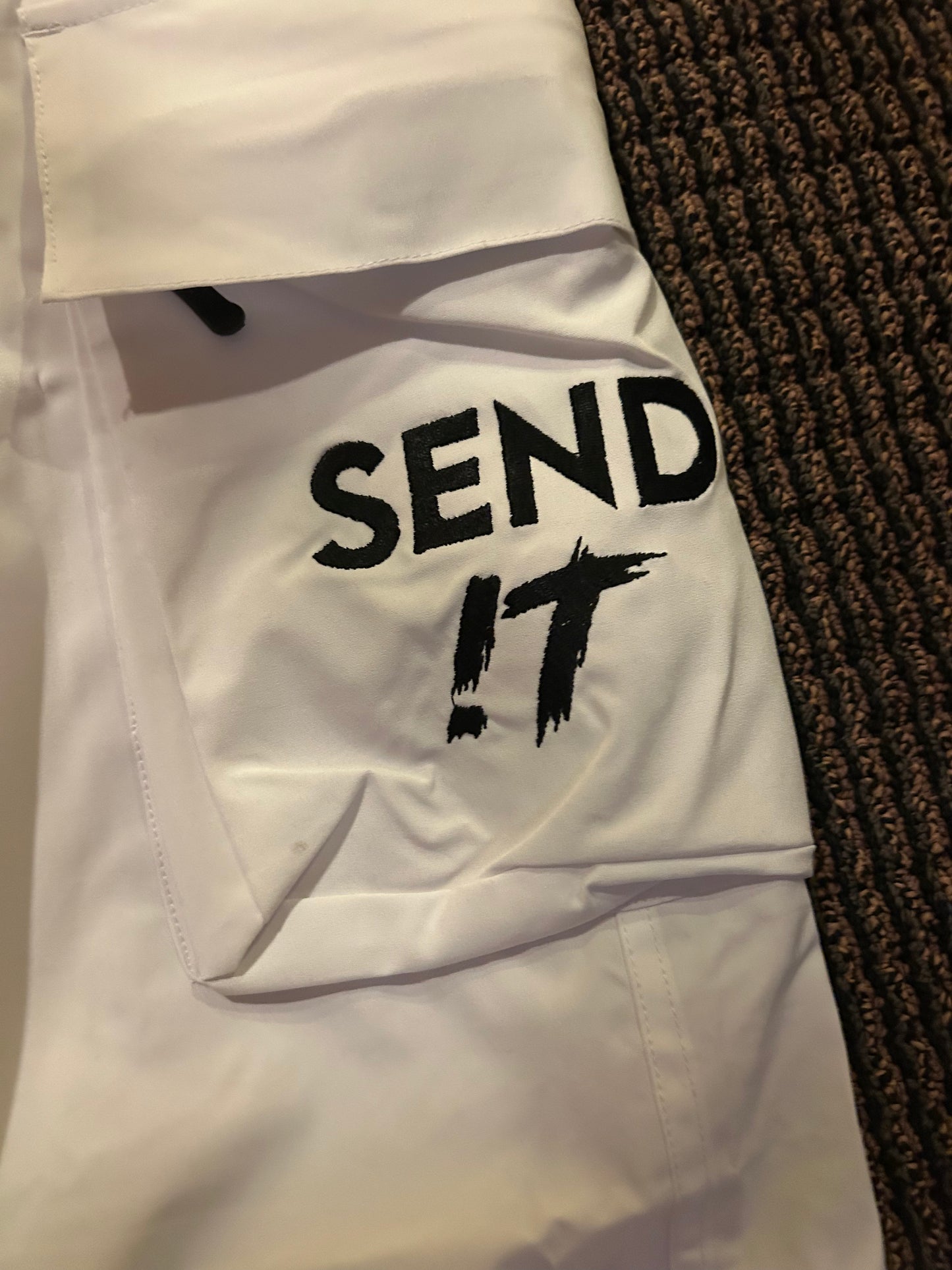 White Send !t Snowpants